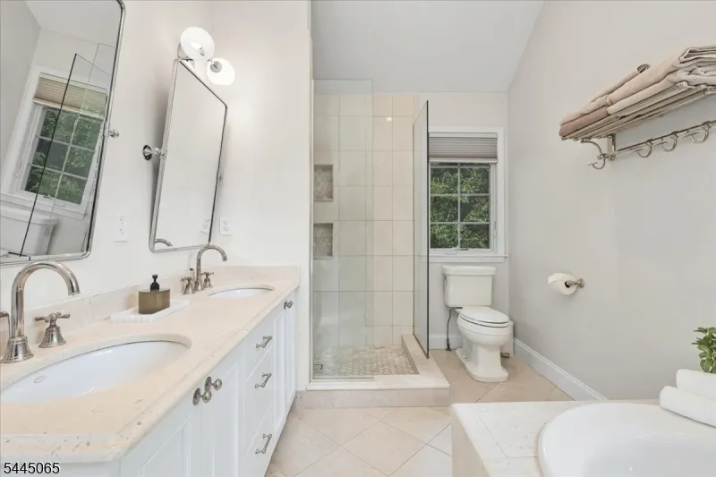 1349 Birch Hill Rd Mountainside, NJ 07092