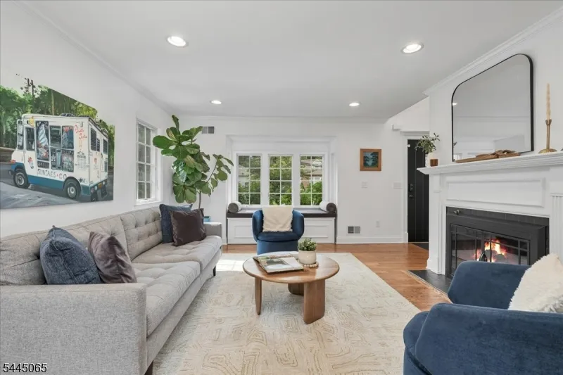 1349 Birch Hill Rd Mountainside, NJ 07092