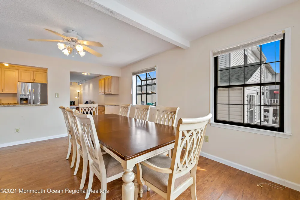 31 Peggy Lane Manahawkin, NJ 08050