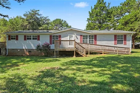 530 Gladstone Road