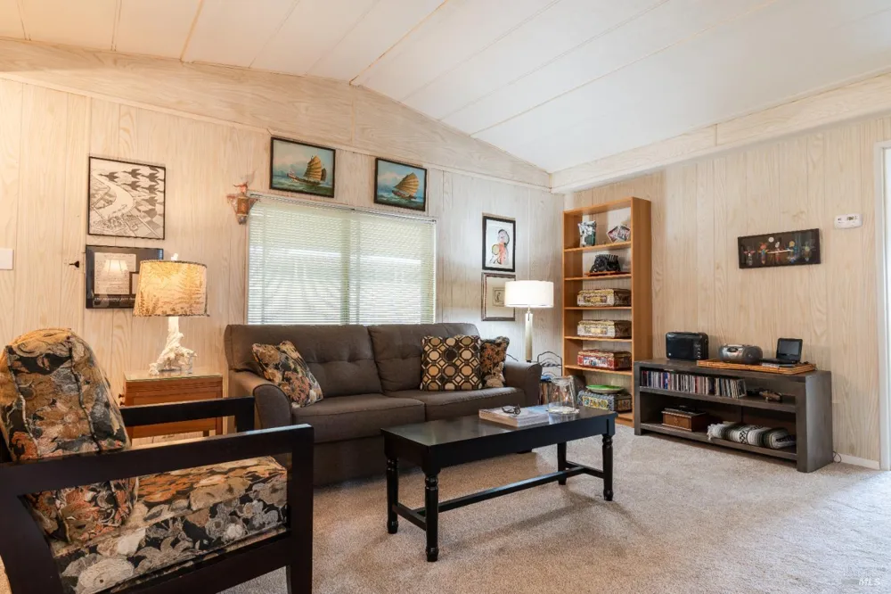 460 E Gobbi Street ##6 Ukiah, CA 95482