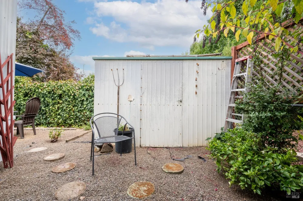 460 E Gobbi Street ##6 Ukiah, CA 95482