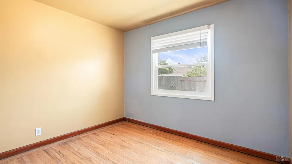 1239 Janet Way Santa Rosa, CA 95405