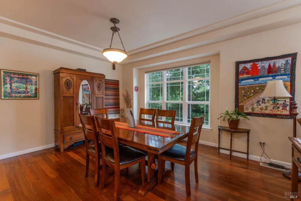 2398 Poppy Terrace Willits, CA 95490