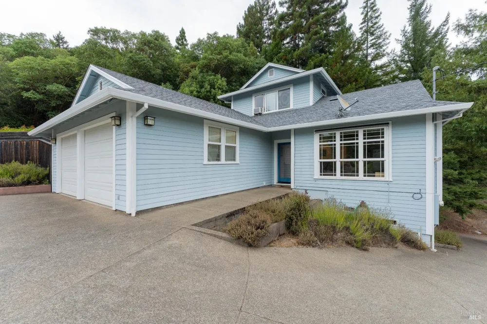2398 Poppy Terrace Willits, CA 95490