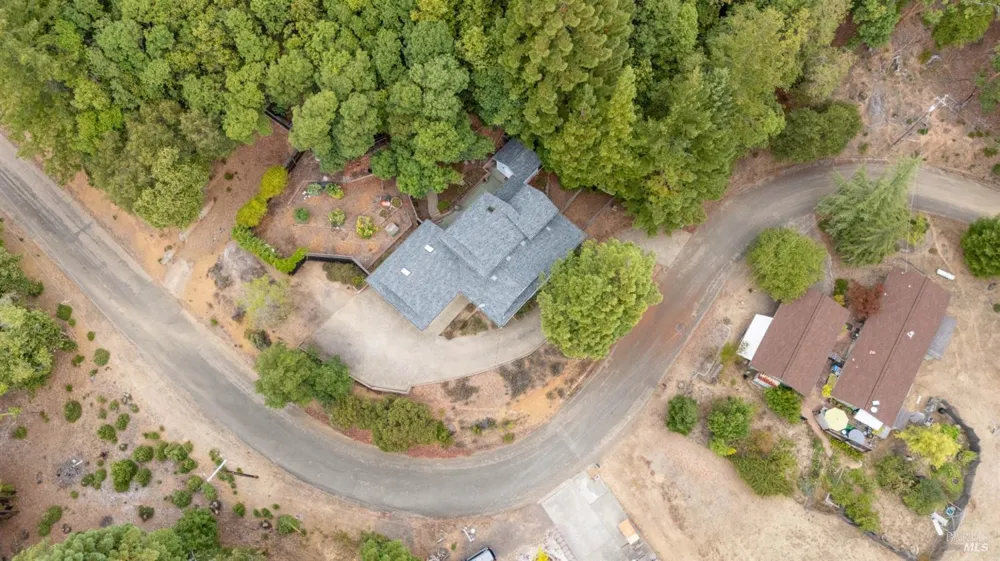 2398 Poppy Terrace Willits, CA 95490