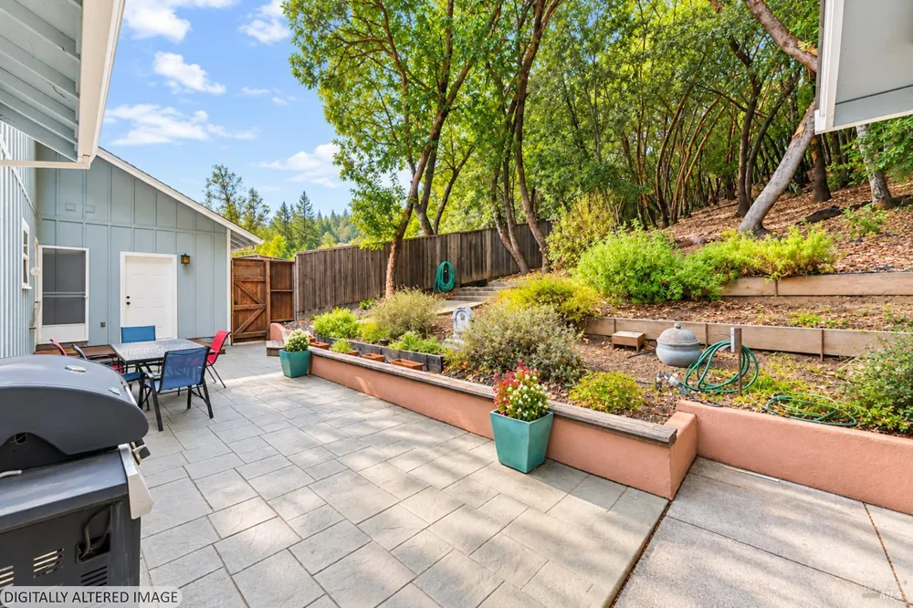 2398 Poppy Terrace Willits, CA 95490
