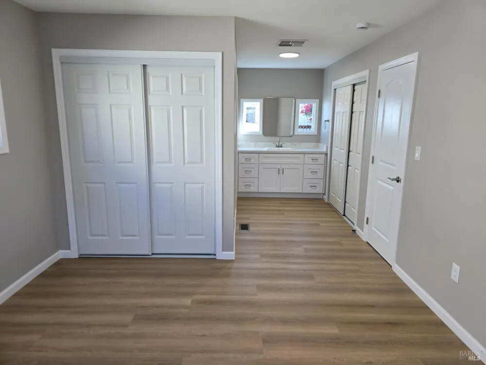 82 Cardinal Way Santa Rosa, CA 95409