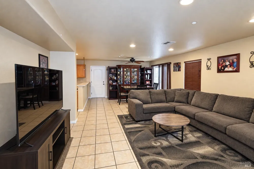 2804 Shearwater Way Fairfield, CA 94533