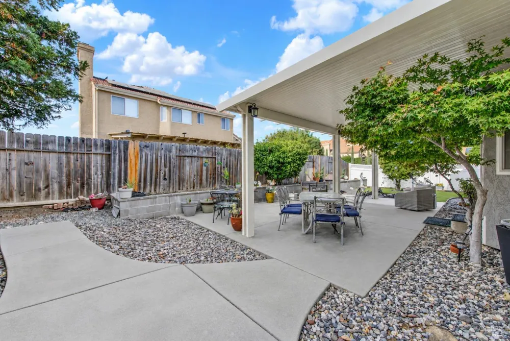 754 Roscommon Drive Vacaville, CA 95688