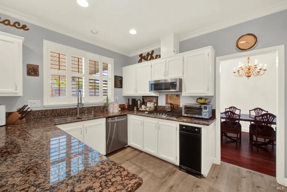 754 Roscommon Drive Vacaville, CA 95688