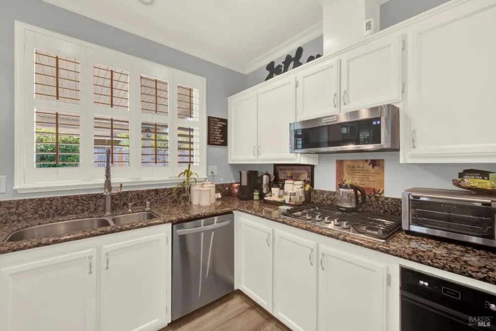 754 Roscommon Drive Vacaville, CA 95688