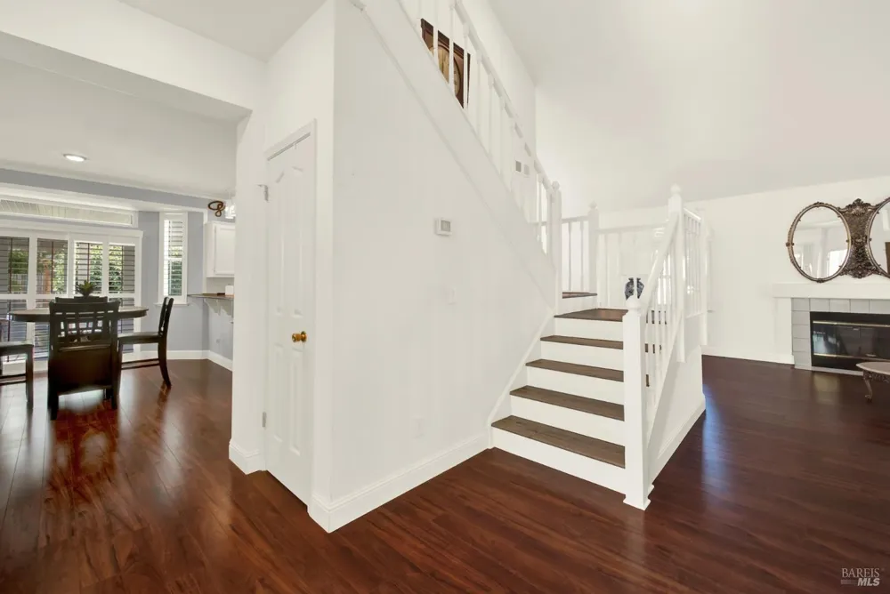 754 Roscommon Drive Vacaville, CA 95688