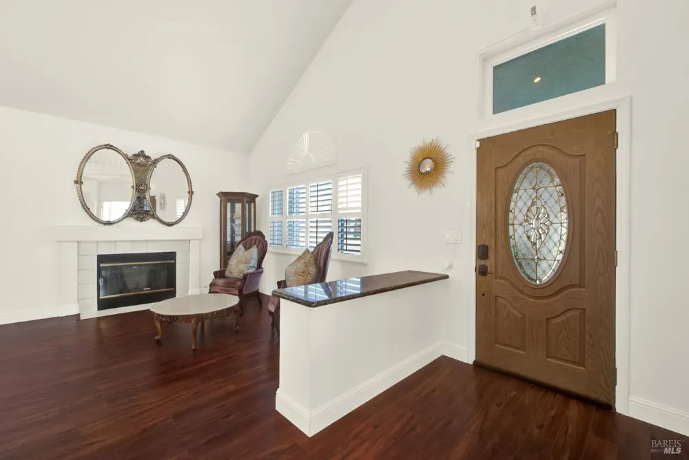 754 Roscommon Drive Vacaville, CA 95688