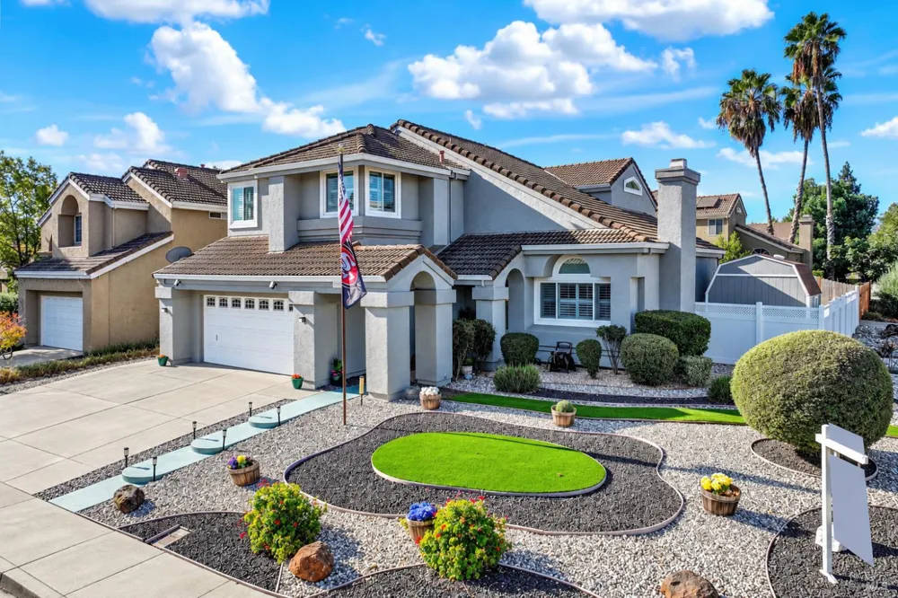 754 Roscommon Drive Vacaville, CA 95688
