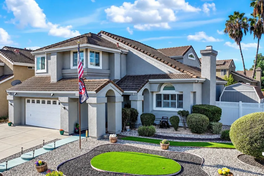 754 Roscommon Drive Vacaville, CA 95688