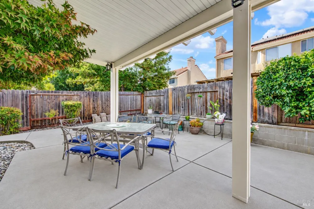 754 Roscommon Drive Vacaville, CA 95688