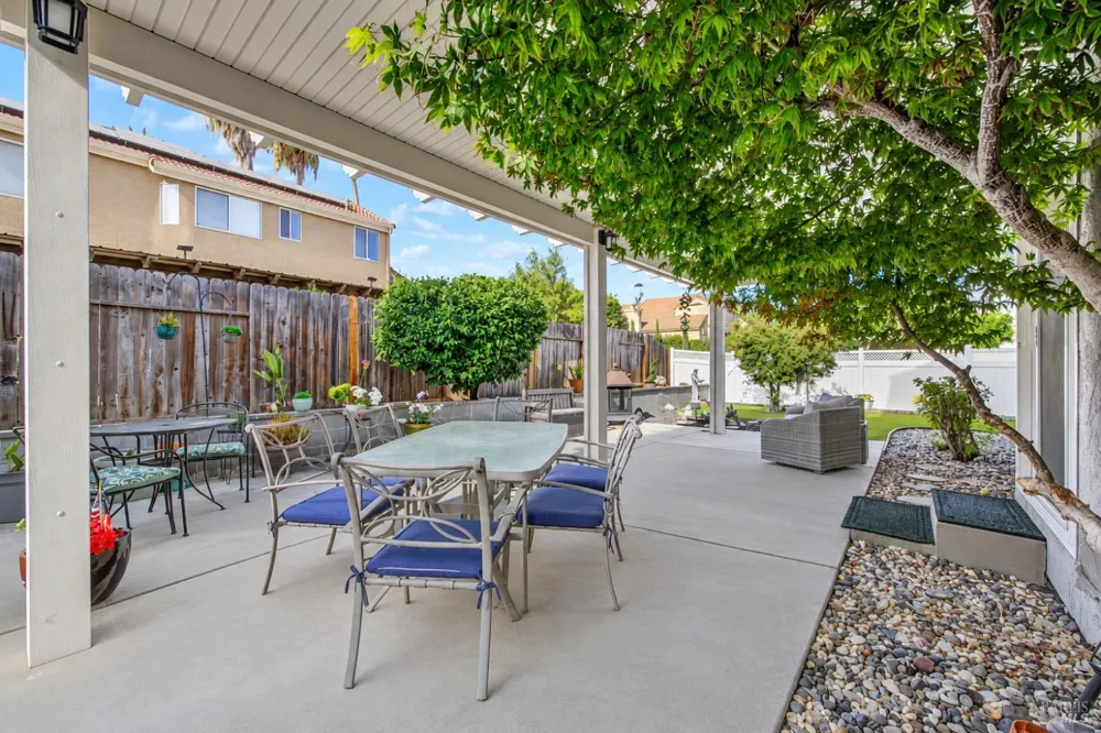 754 Roscommon Drive Vacaville, CA 95688