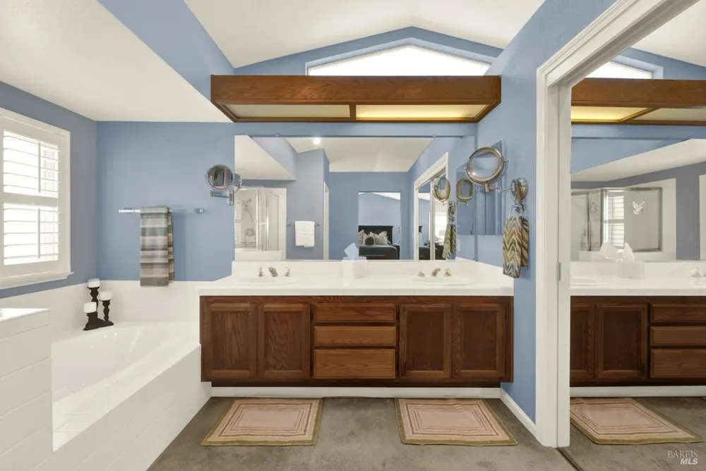754 Roscommon Drive Vacaville, CA 95688