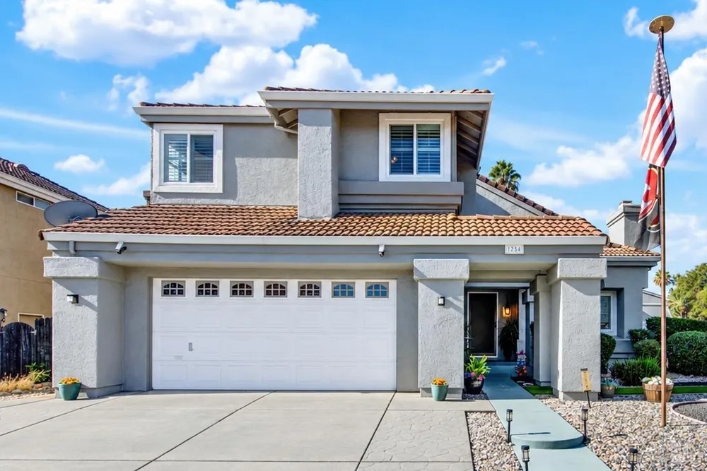 754 Roscommon Drive Vacaville, CA 95688