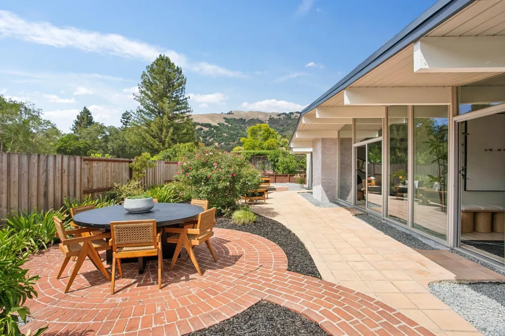41 Mount Foraker Drive San Rafael, CA 94903