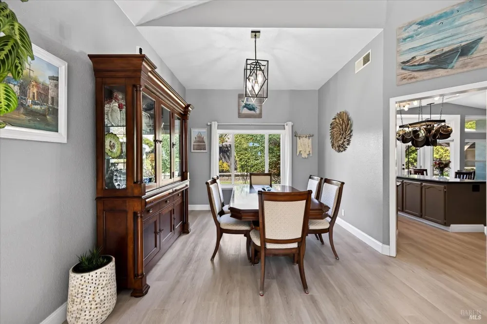 649 Windsor Drive Benicia, CA 94510