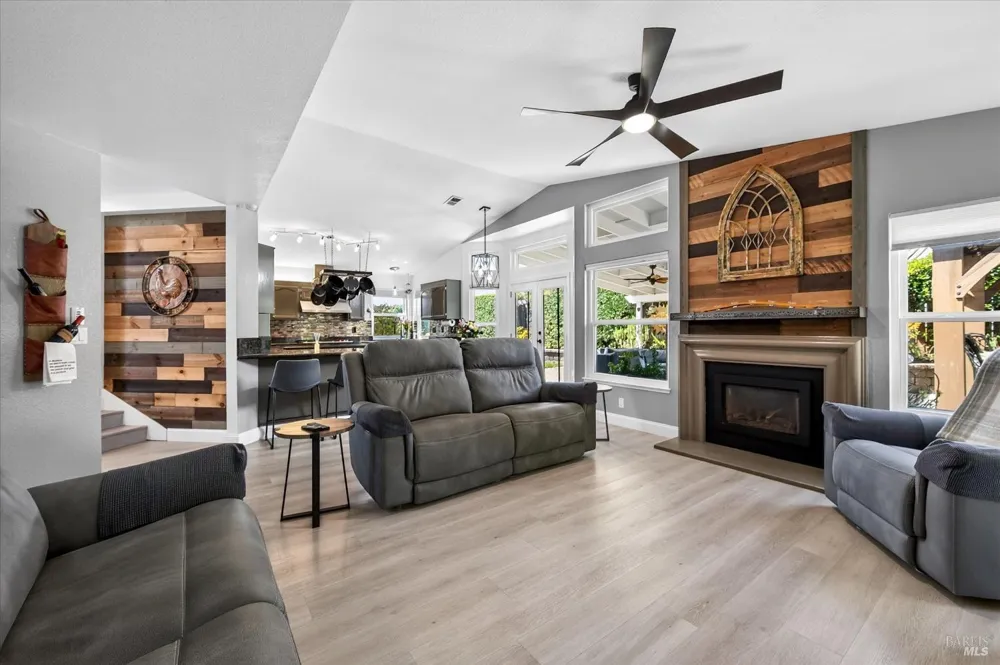 649 Windsor Drive Benicia, CA 94510