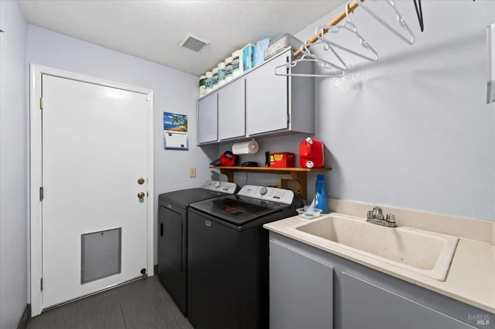 649 Windsor Drive Benicia, CA 94510