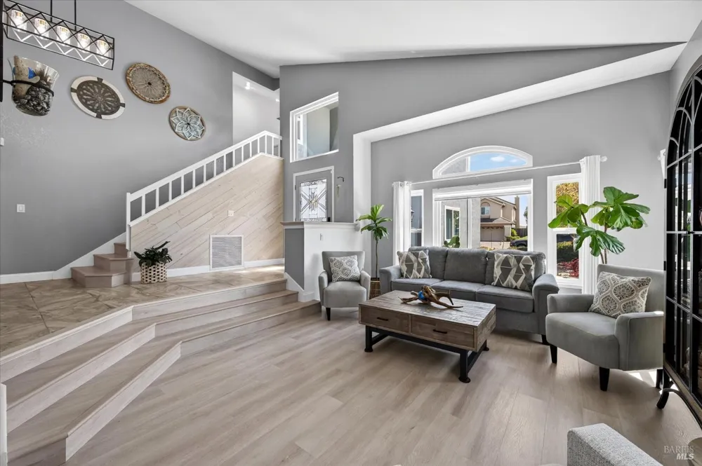 649 Windsor Drive Benicia, CA 94510
