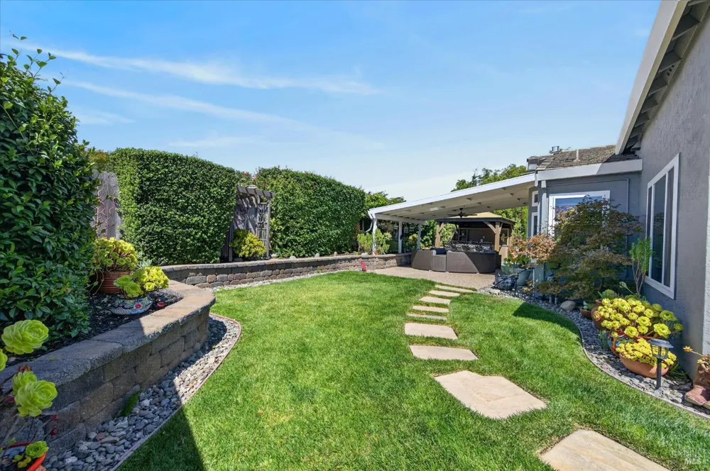 649 Windsor Drive Benicia, CA 94510