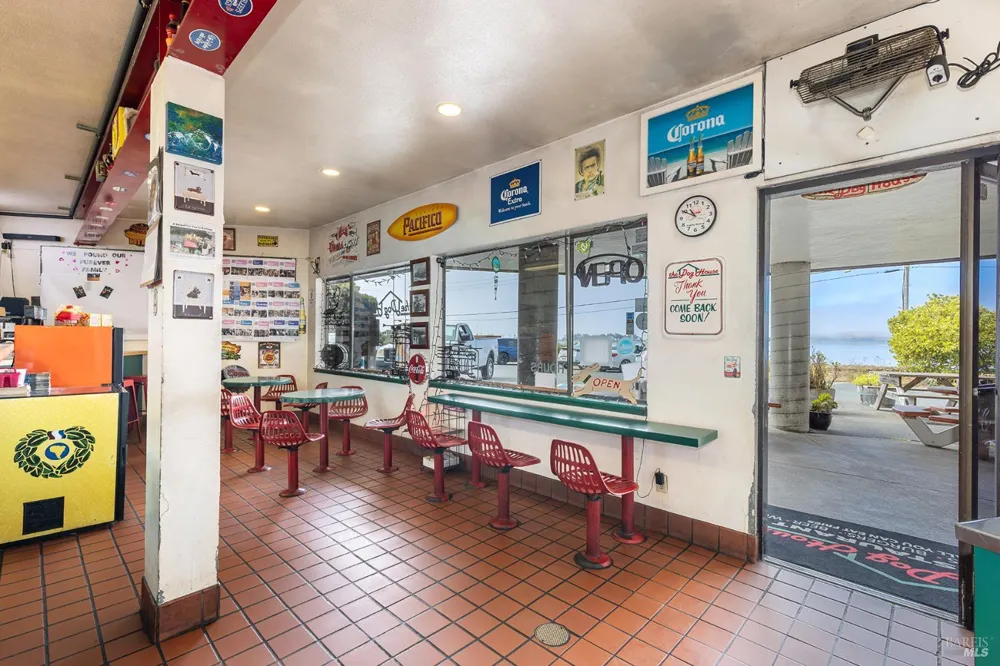537 Highway 1 Bodega Bay, CA 94923
