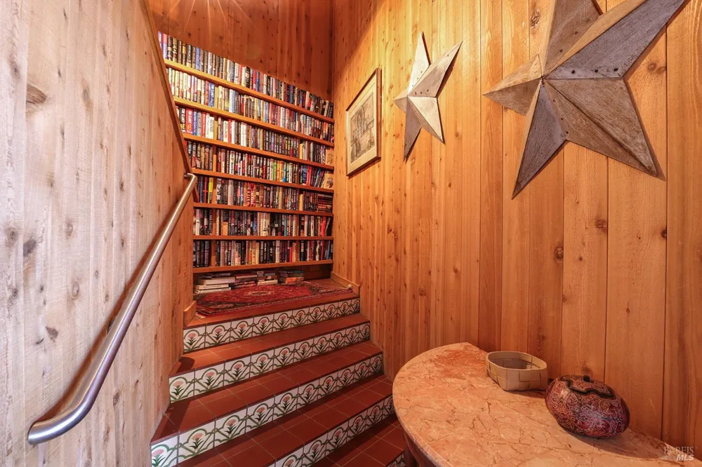 537 Highway 1 Bodega Bay, CA 94923