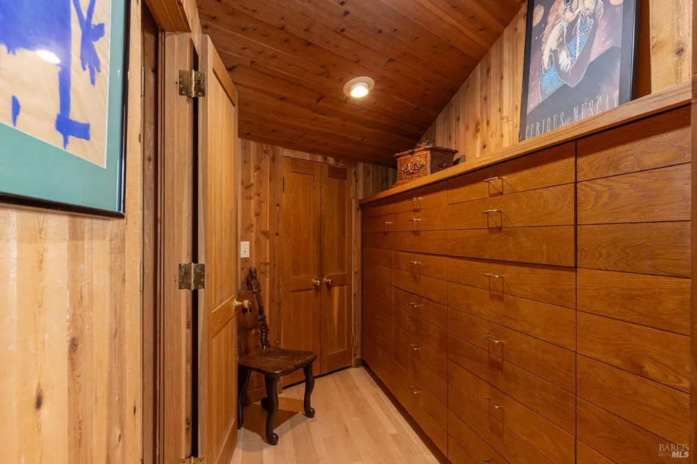 537 Highway 1 Bodega Bay, CA 94923