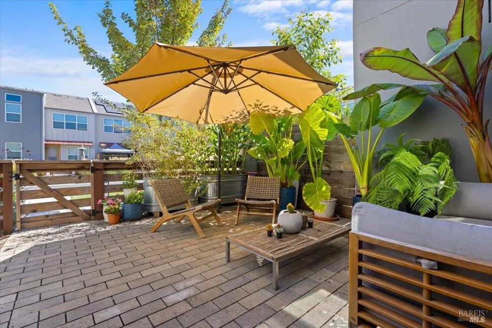 538 Deep Rose Place Santa Rosa, CA 95407
