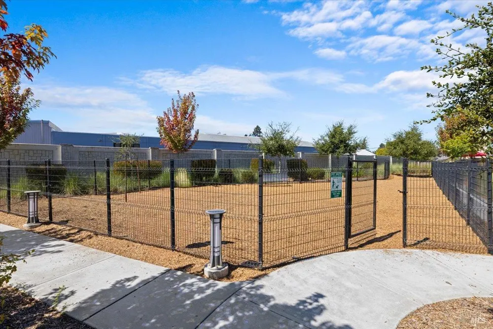538 Deep Rose Place Santa Rosa, CA 95407