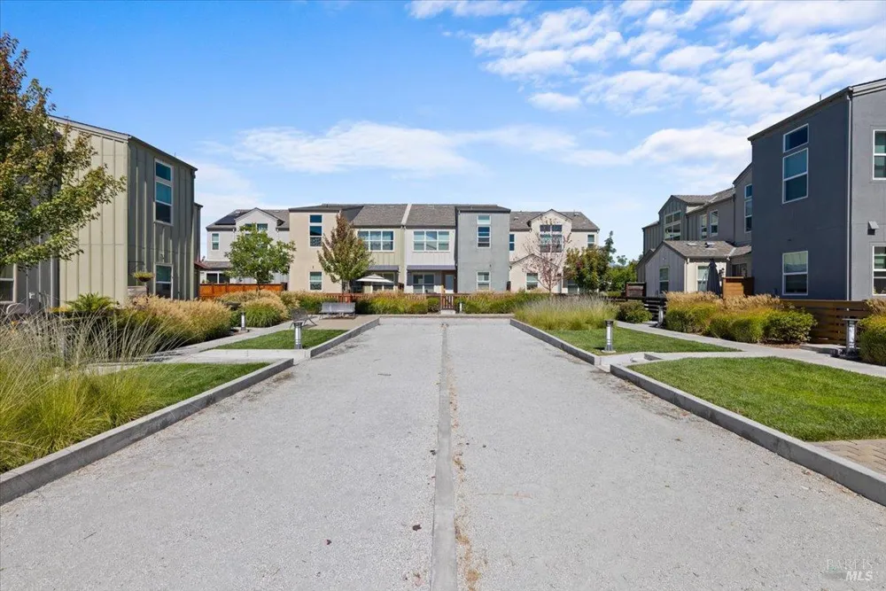 538 Deep Rose Place Santa Rosa, CA 95407