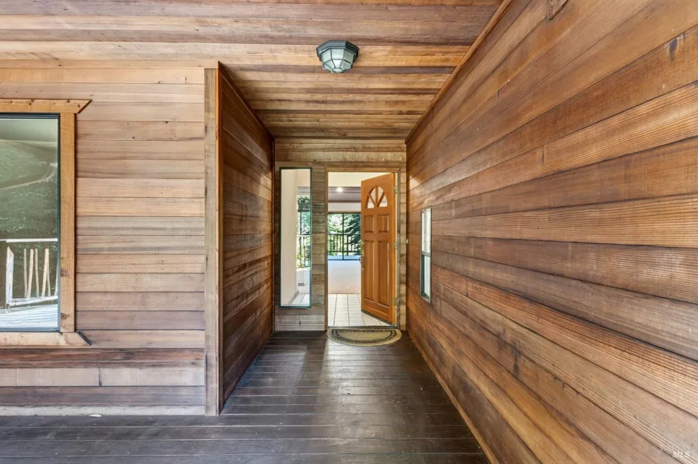 32268 Forest Lane Fort Bragg, CA 95437