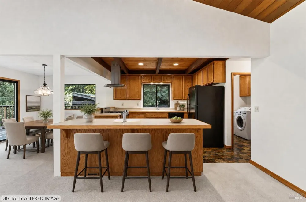 32268 Forest Lane Fort Bragg, CA 95437