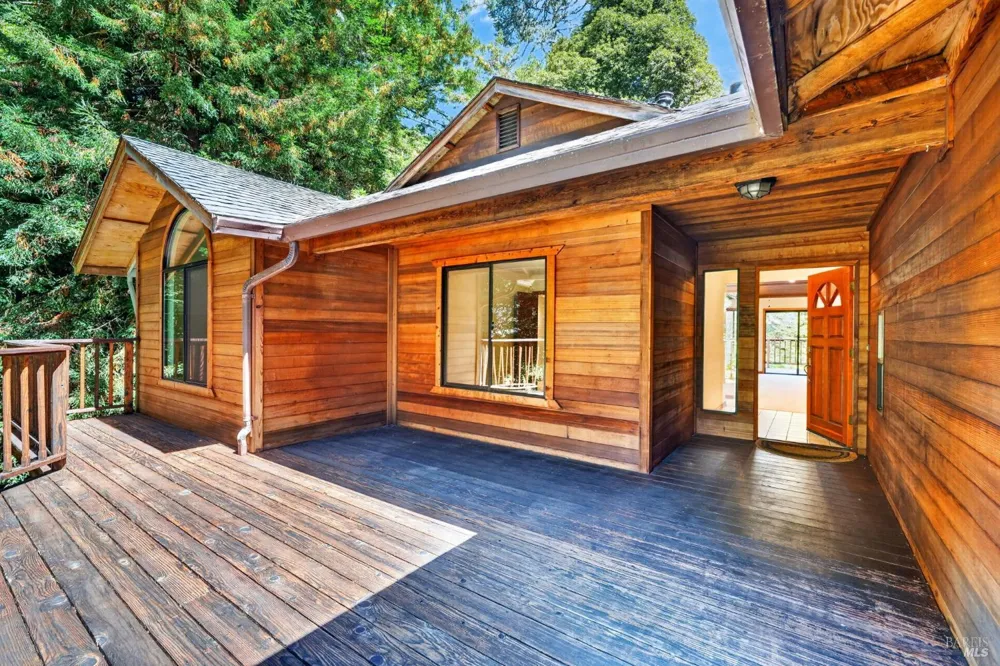 32268 Forest Lane Fort Bragg, CA 95437