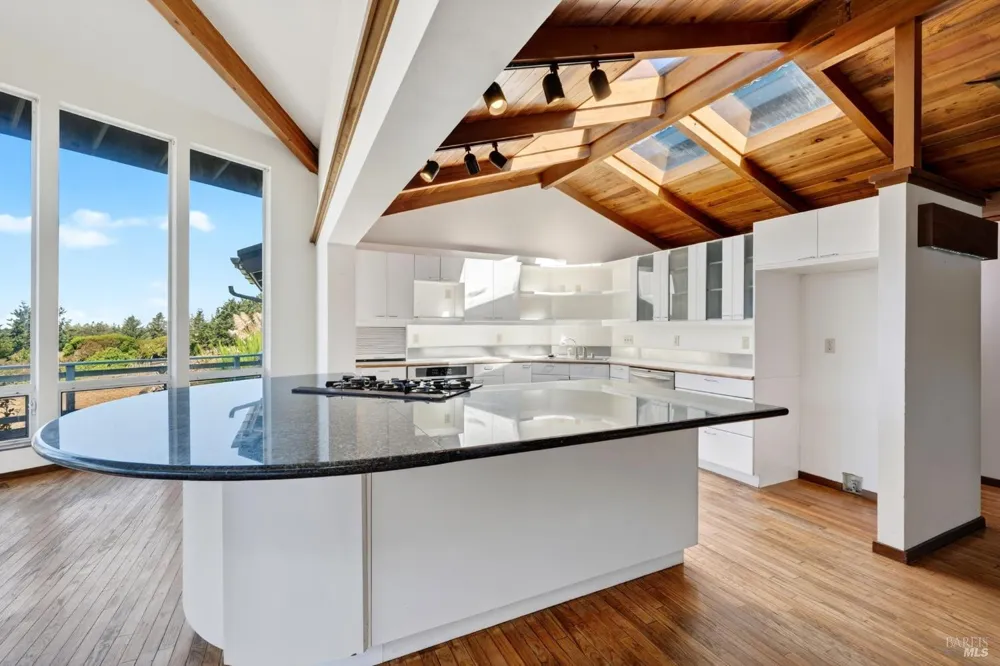 44454 Fernwood Road Mendocino, CA 95460