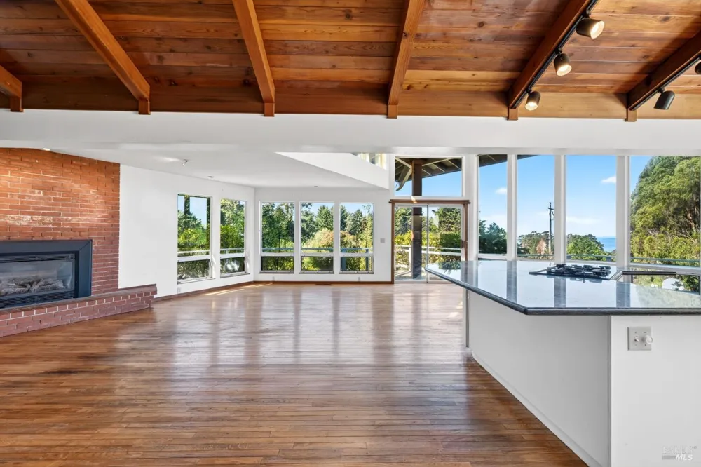 44454 Fernwood Road Mendocino, CA 95460