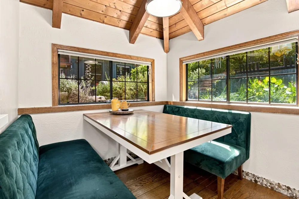 321 Gemma Circle Santa Rosa, CA 95404