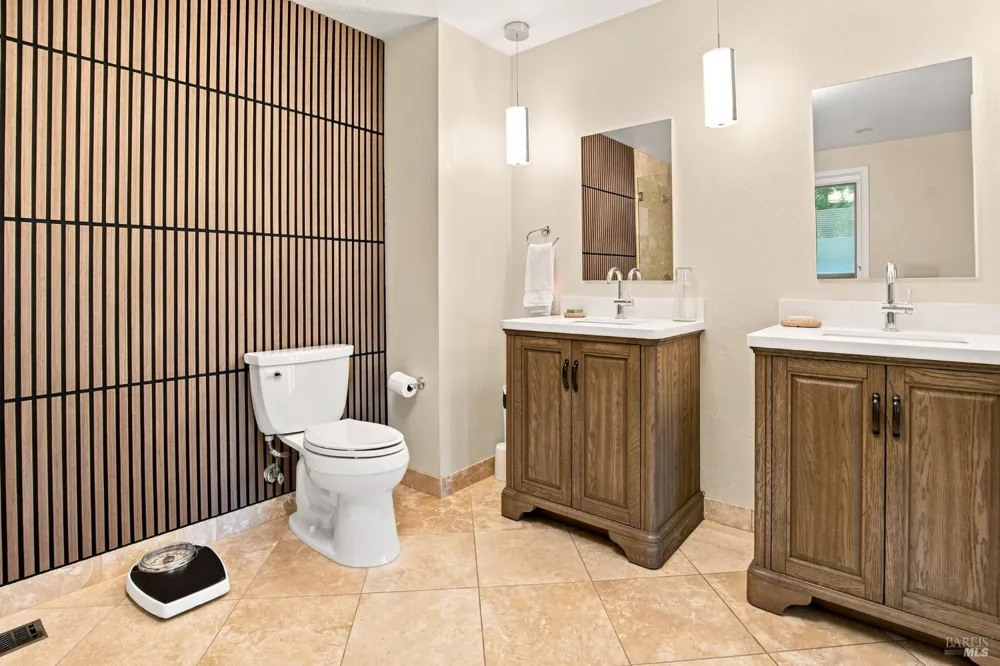 321 Gemma Circle Santa Rosa, CA 95404