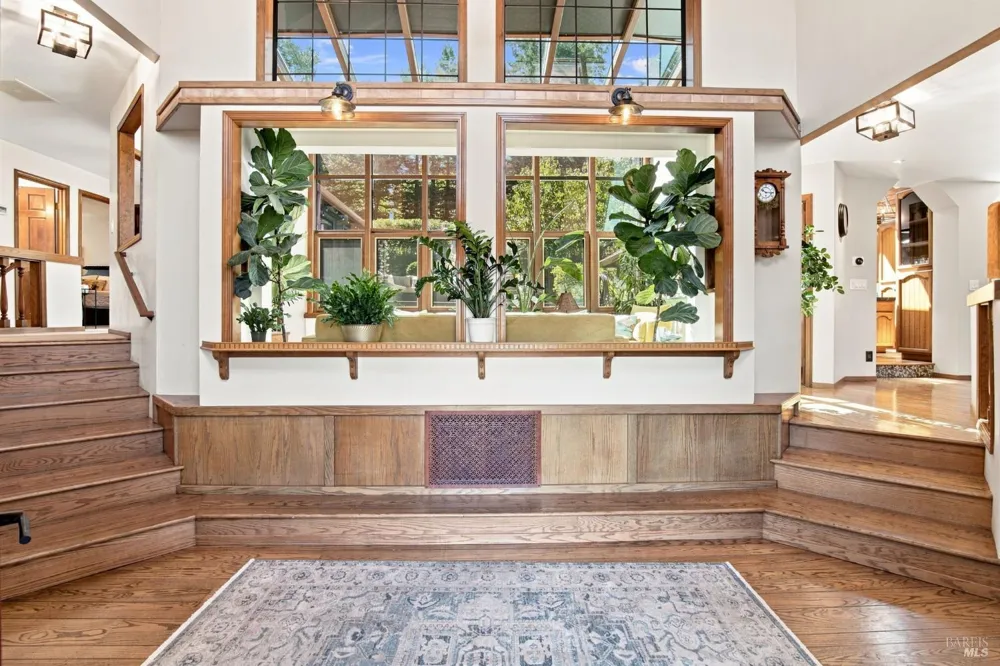 321 Gemma Circle Santa Rosa, CA 95404