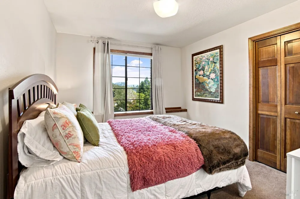 321 Gemma Circle Santa Rosa, CA 95404