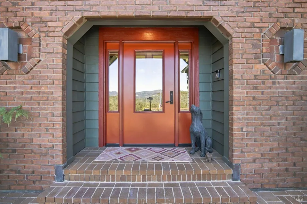 321 Gemma Circle Santa Rosa, CA 95404