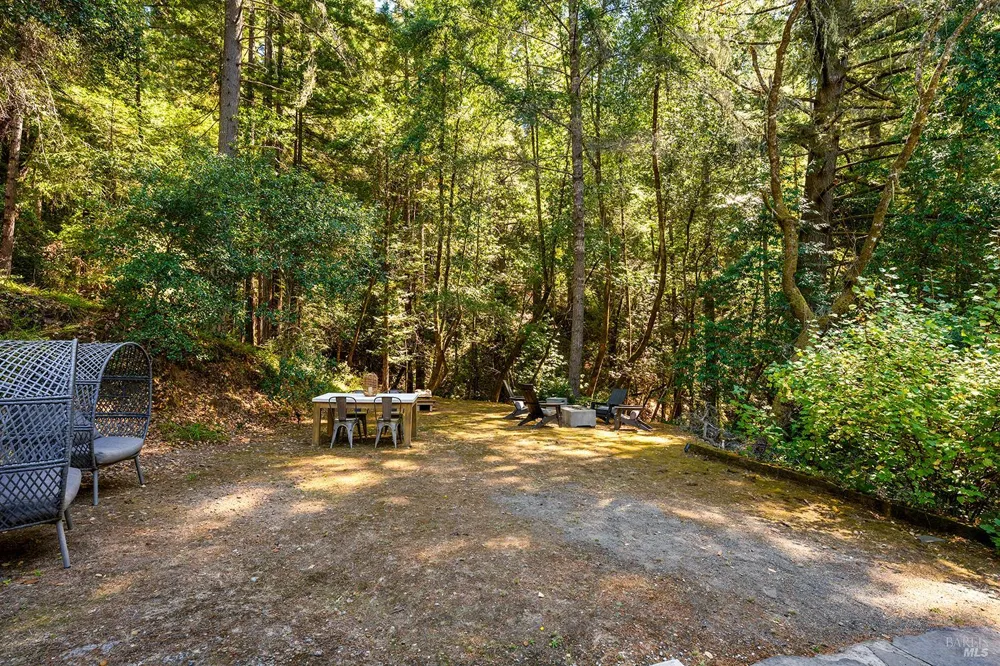 11575 Pocket Drive Guerneville, CA 95446