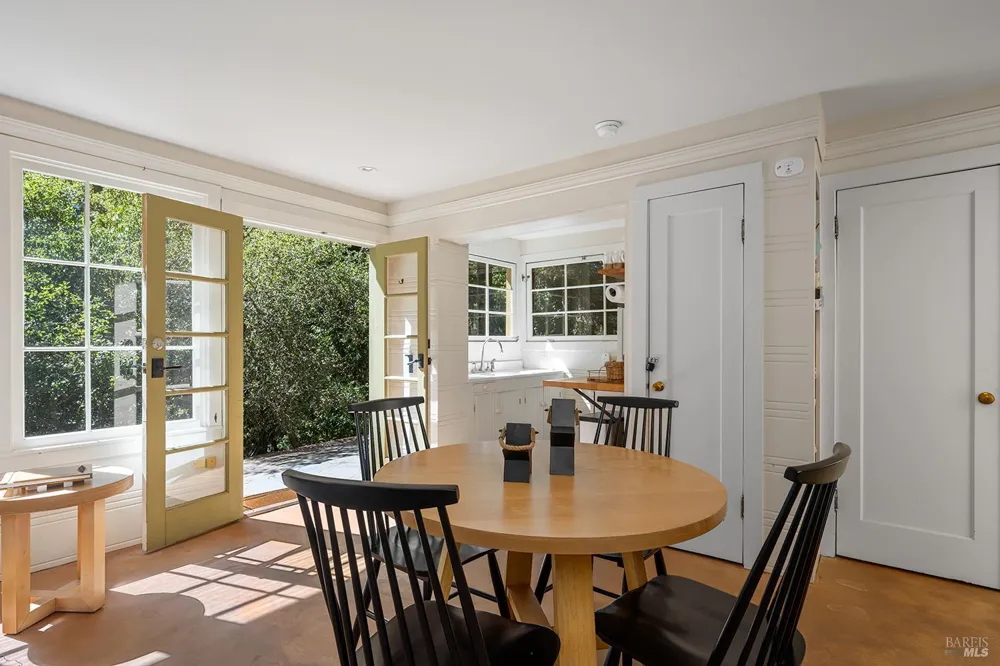 11575 Pocket Drive Guerneville, CA 95446