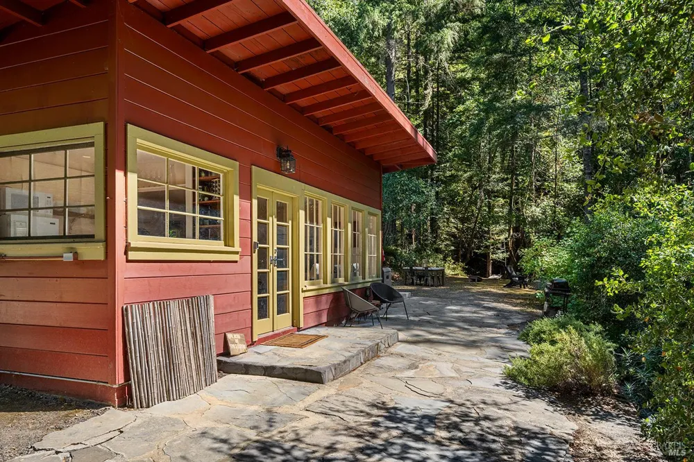11575 Pocket Drive Guerneville, CA 95446