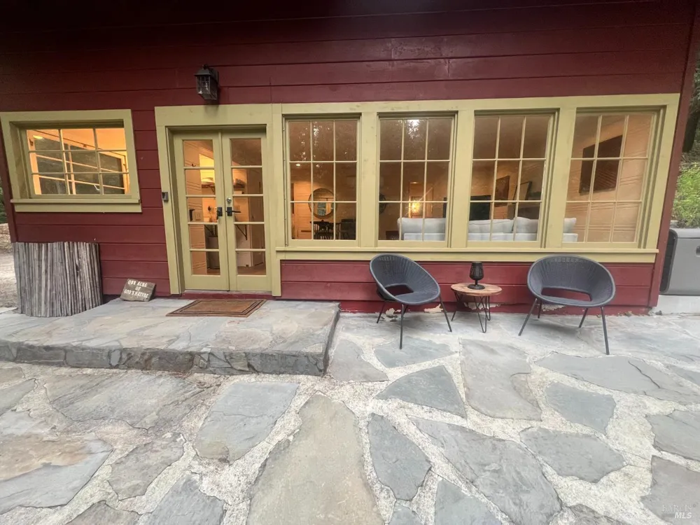 11575 Pocket Drive Guerneville, CA 95446